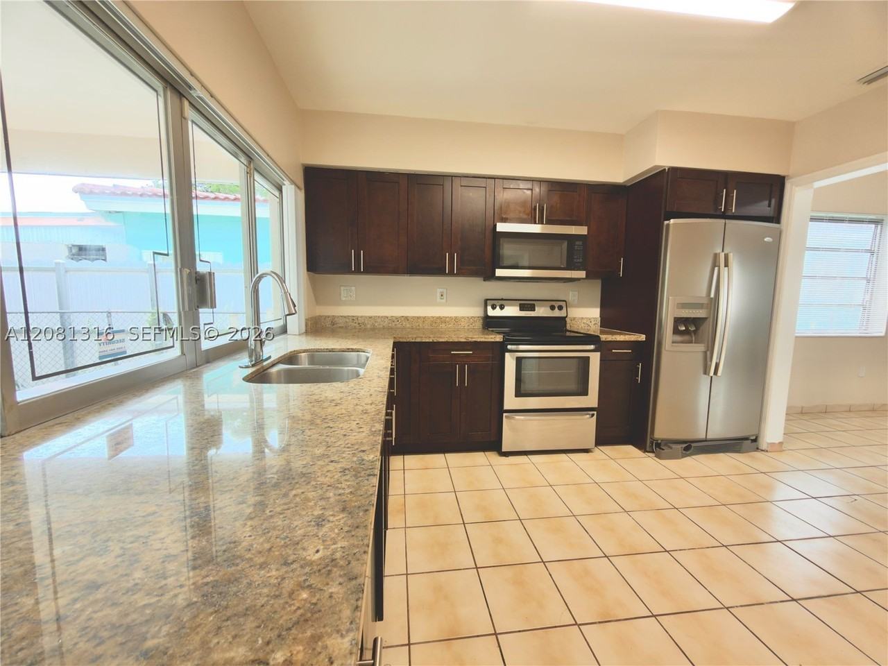 7840 Granada Blvd - Photo 7 of 26