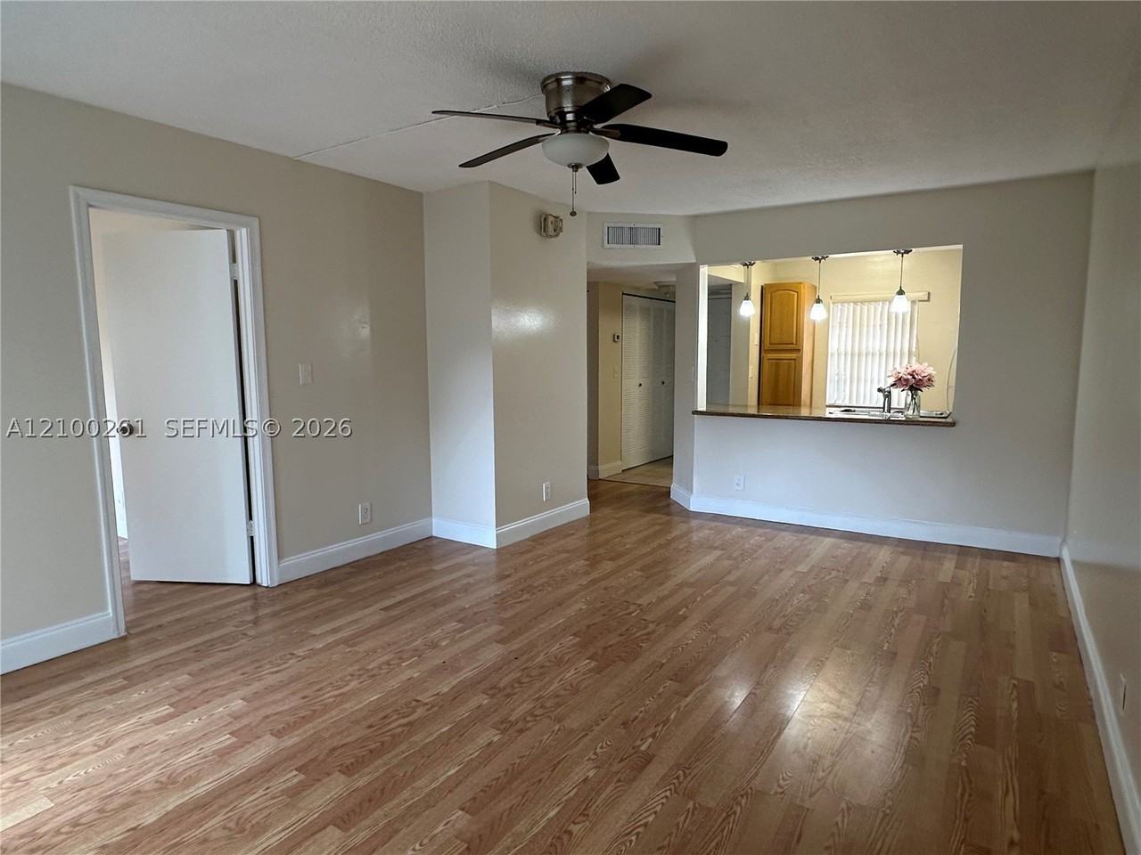 2477 Nw 89th Dr #302 - Photo 5 of 26
