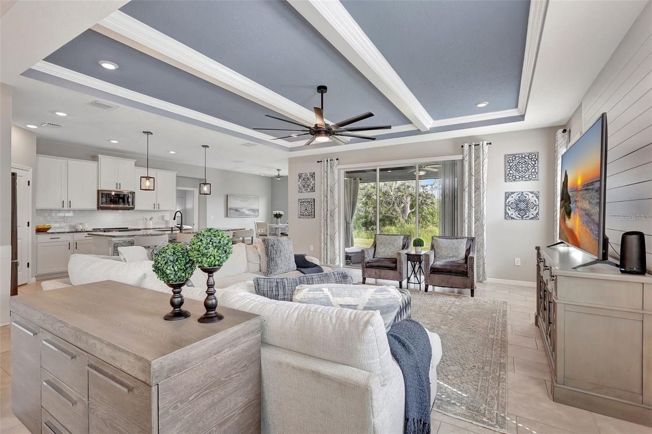 17032 Harvest Moon Way - Photo 6 of 50