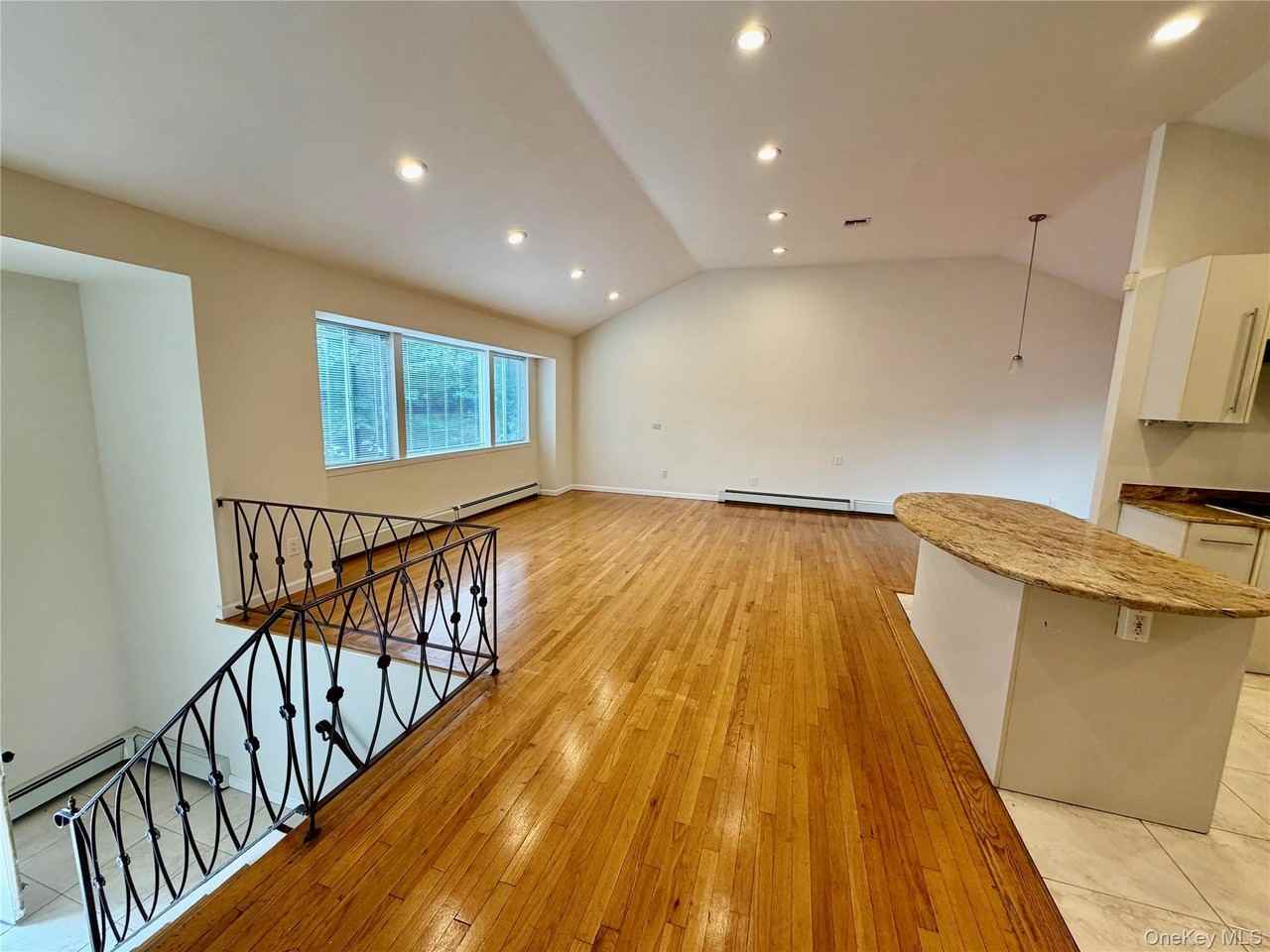 5 Elm St - Photo 2 of 14