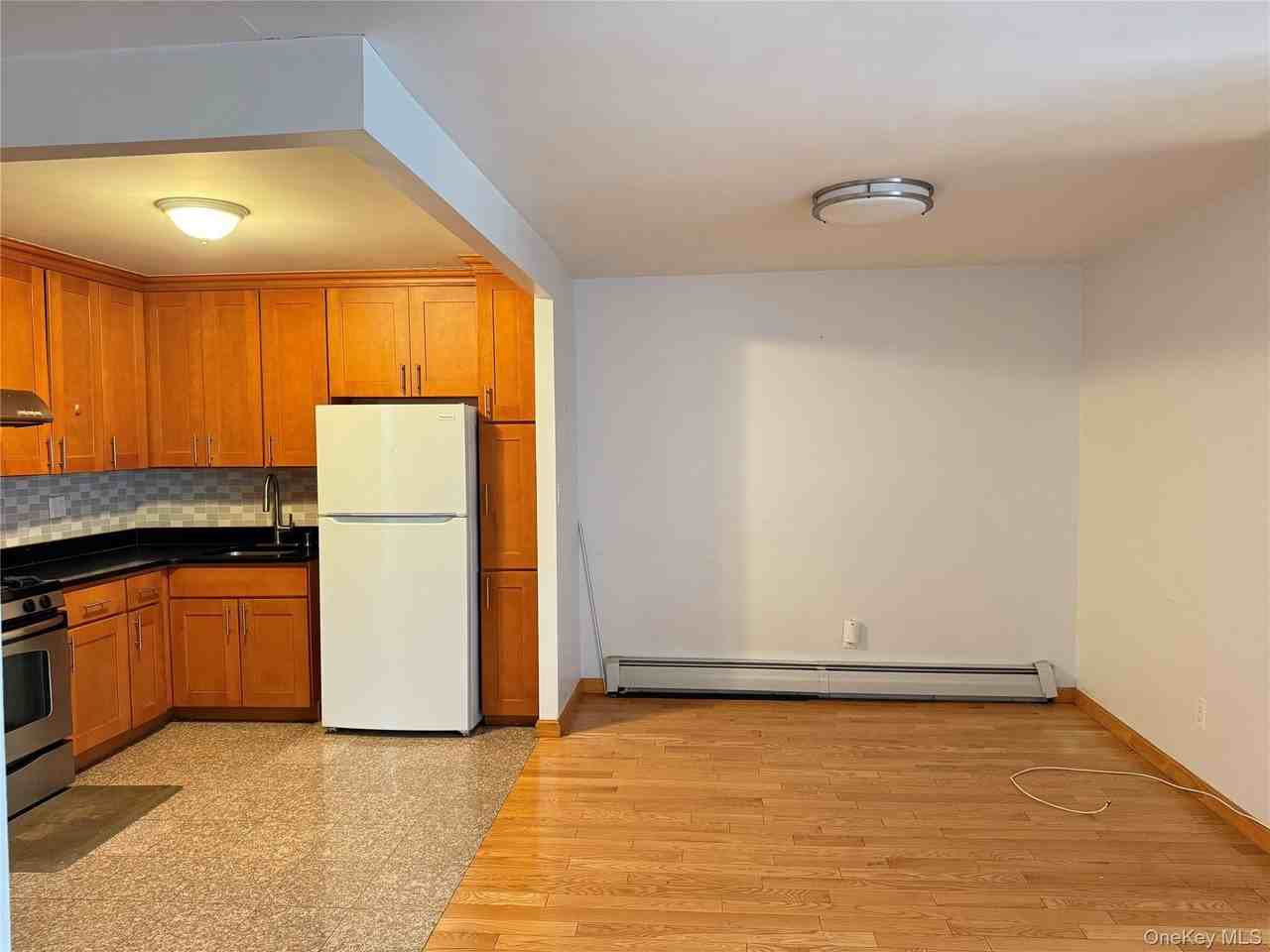 13425 59th Ave #3FL - Photo 2 of 9