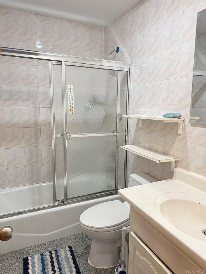 13425 59th Ave #3FL - Photo 4 of 9