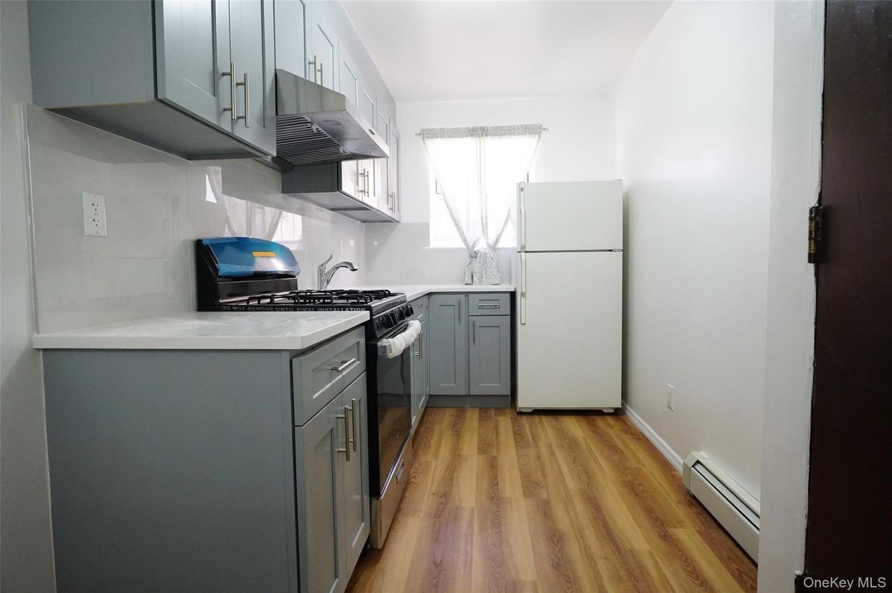 5211 Seabury St #1FL - Photo 2 of 12