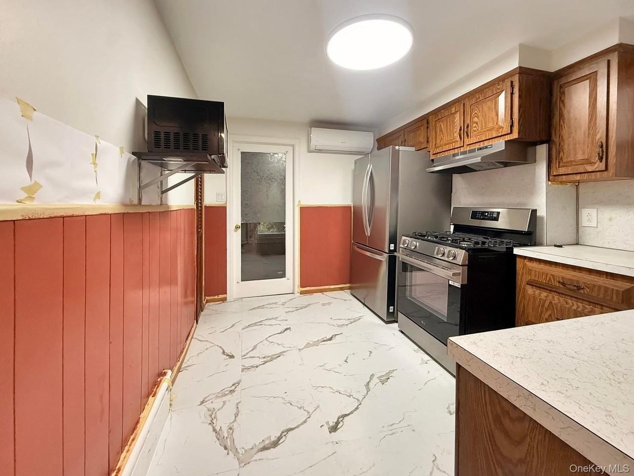 104 Waring Pl #2 - Photo 5 of 21