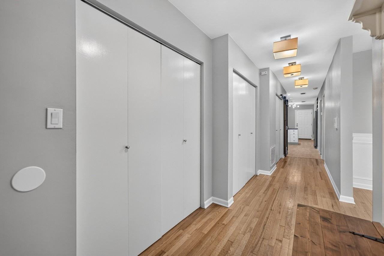 1629 N Clybourn Ave #G - Photo 6 of 17