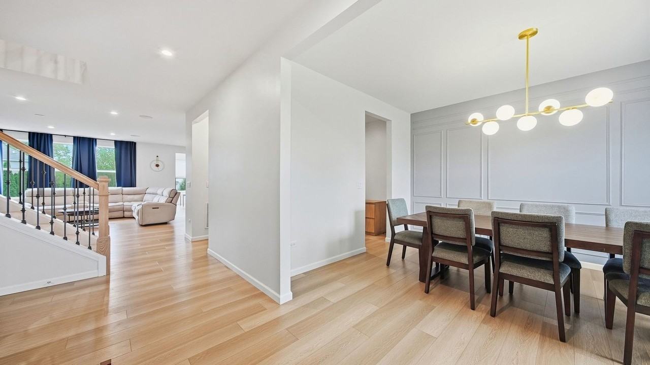 27109 Rustic Wood Ln - Photo 2 of 42