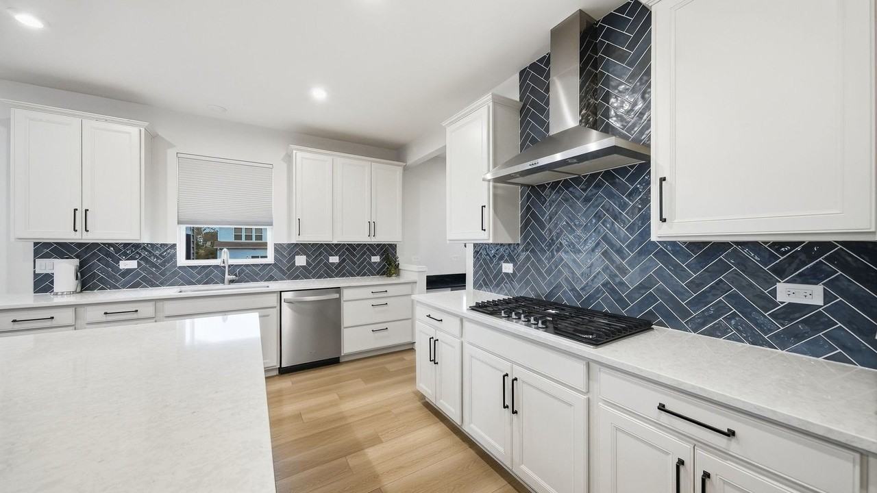 27109 Rustic Wood Ln - Photo 7 of 42