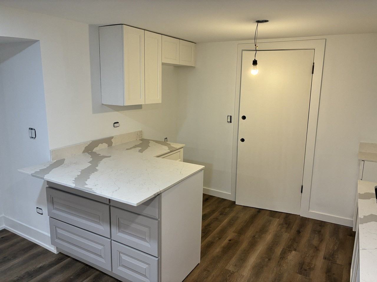 5523 N Major Ave #G - Photo 7 of 12