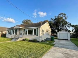 featured image of 1219 Taylor St