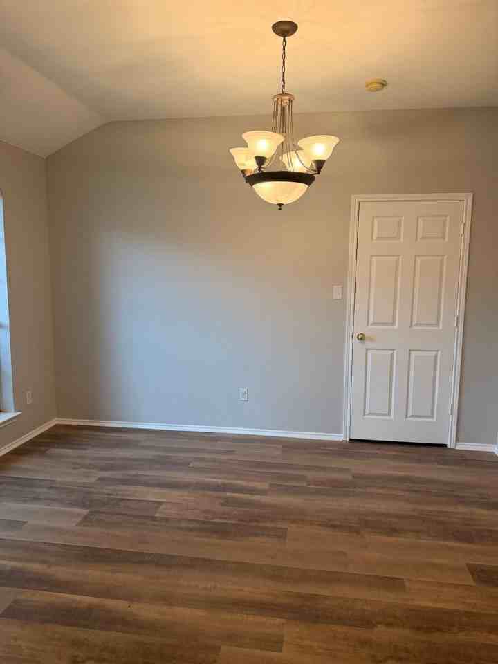 1619 Wintercrest Rd - Photo 2 of 10