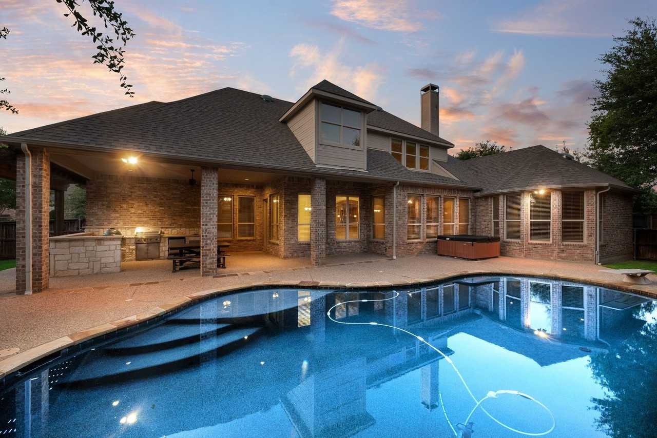 1516 Silverleaf Dr - Photo 4 of 38