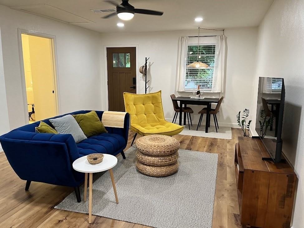 614 Katelyn Ln #614 - Photo 3 of 16