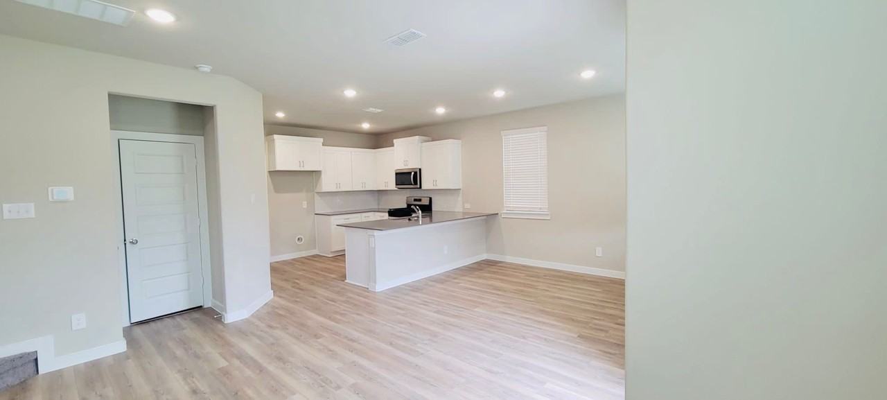 2533 Gaulding St - Photo 2 of 21