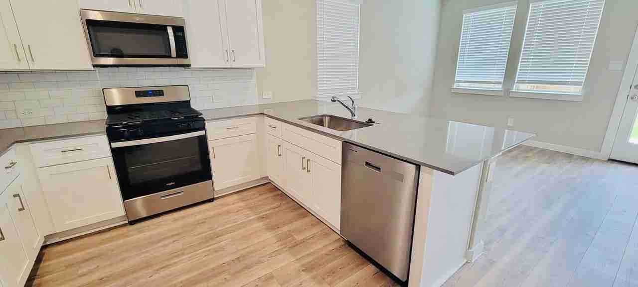 2533 Gaulding St - Photo 5 of 21