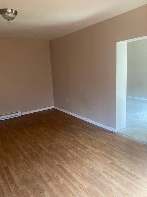 10 5th SE St #2 - Photo 5 of 8