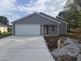 922 Caitlan Dr - Photo 1 of 1