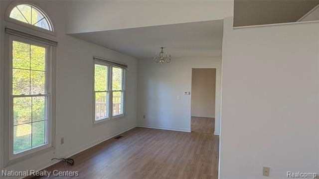 24251 Weathervane Ct - Photo 5 of 20