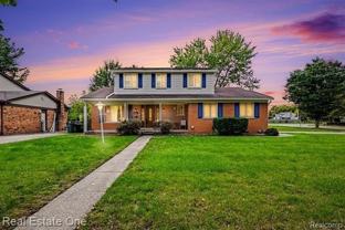 2320 Greensboro Dr - Photo 1 of 1