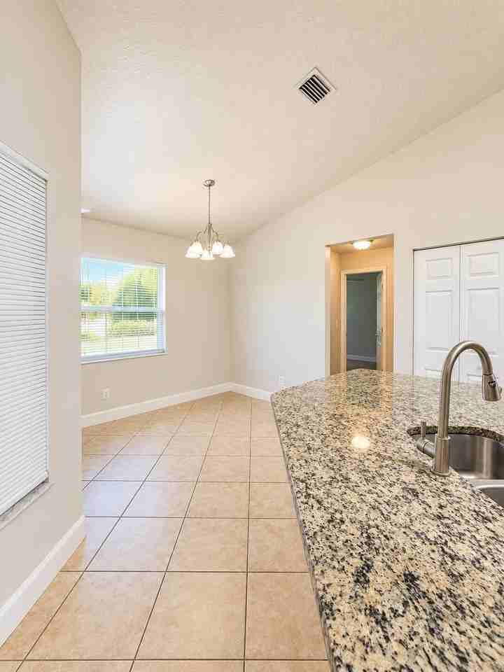 107 Keystone Dr - Photo 6 of 23