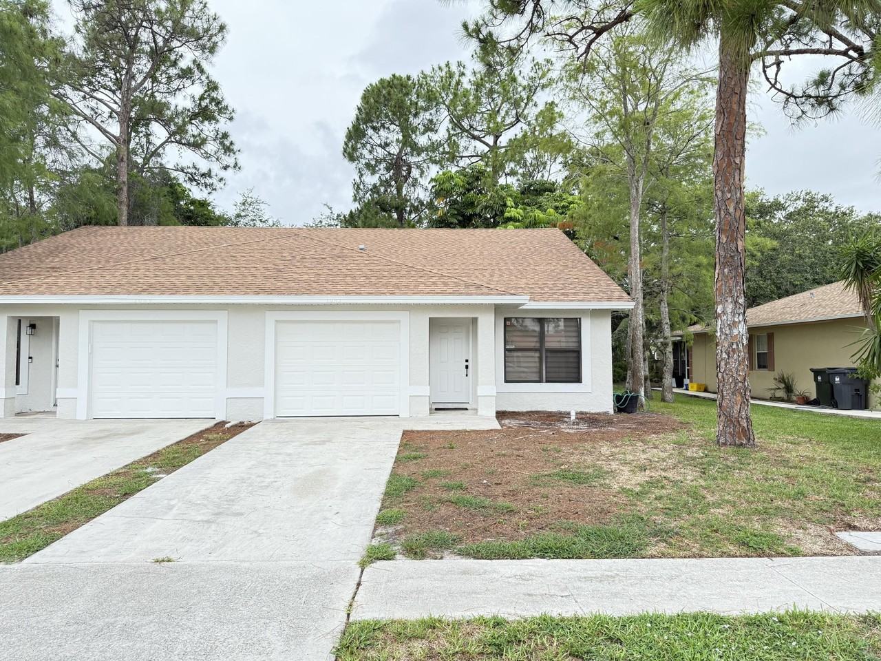1065 Mulberry Pl - Photo 3 of 17