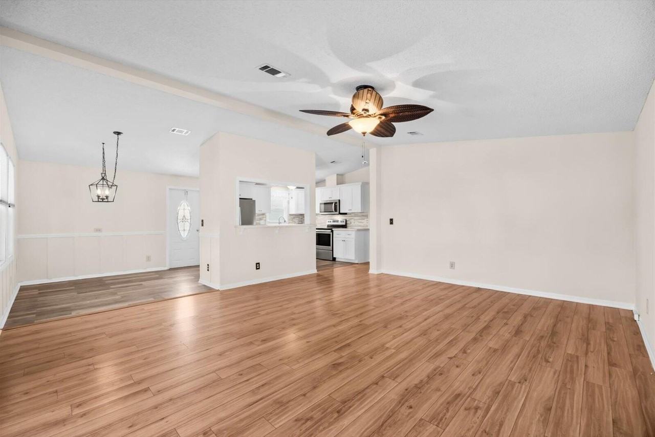 2969 Fiddlewood Cir - Photo 5 of 19