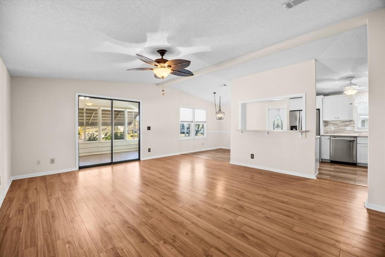 2969 Fiddlewood Cir - Photo 6 of 19