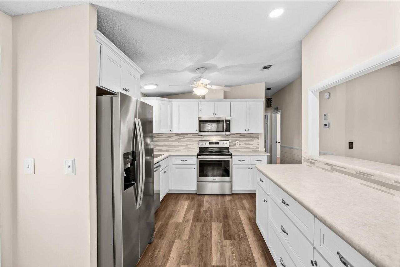 2969 Fiddlewood Cir - Photo 7 of 19