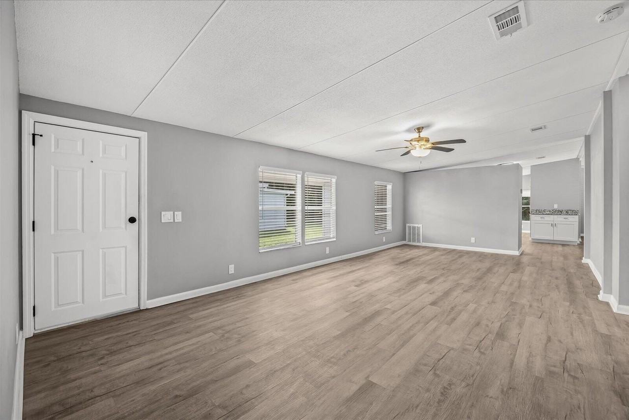 3225 Columbrina Cir - Photo 4 of 50