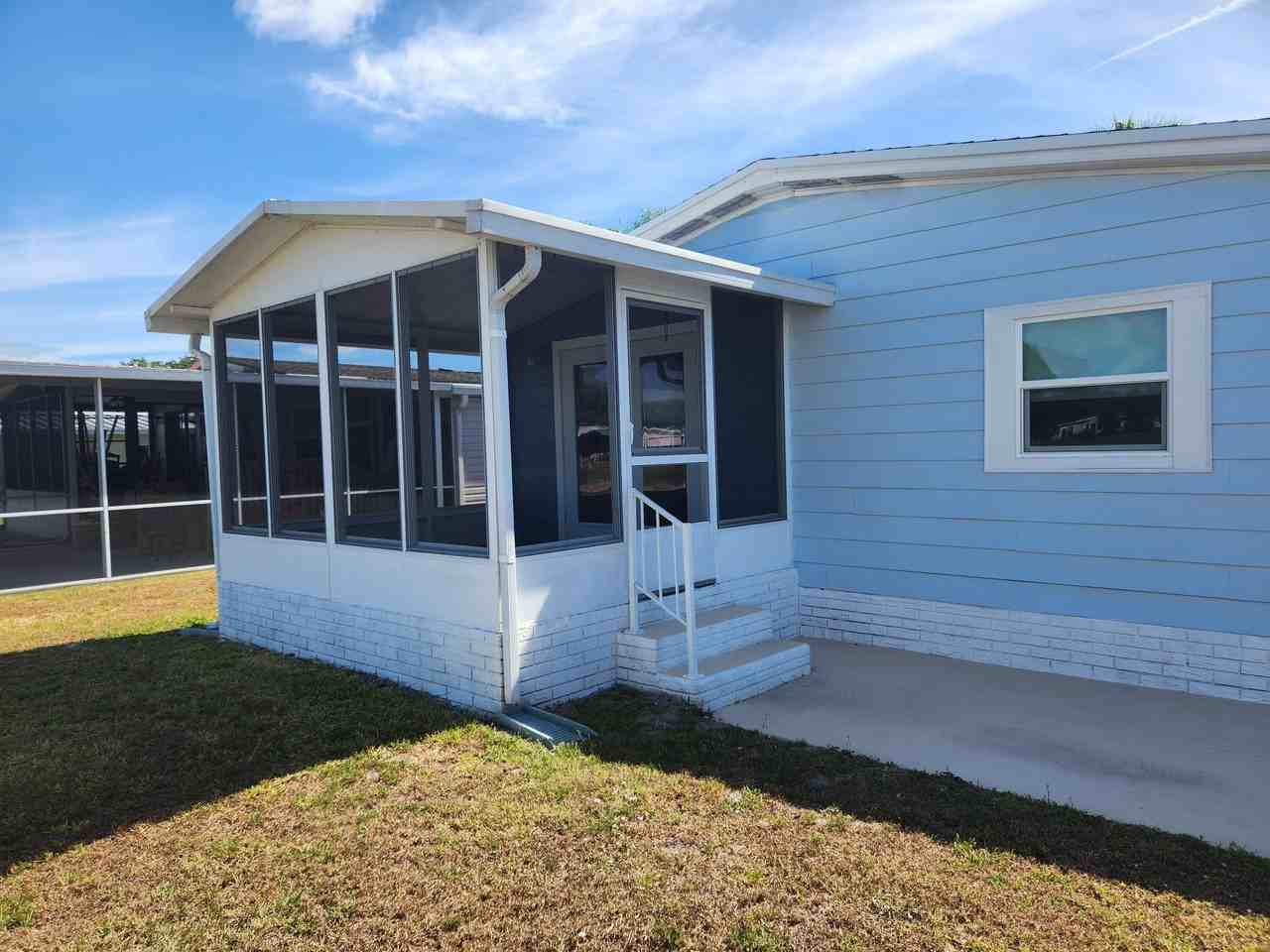8215 Caper Ln - Photo 3 of 45