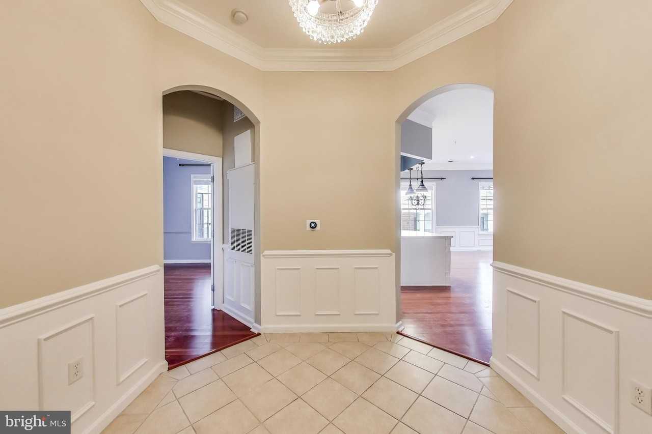 8 Granite Pl #461 - Photo 6 of 43