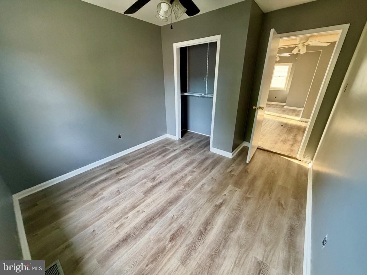 521 Almonesson Rd - Photo 7 of 9