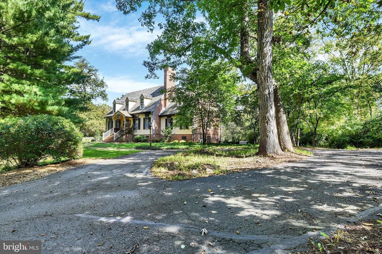 30 Timber Rd - Photo 4 of 50