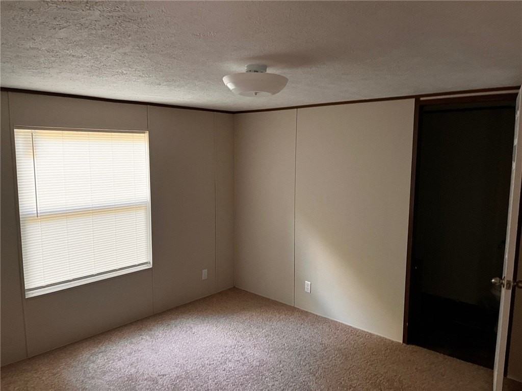 120 Starcraft Dr - Photo 4 of 13