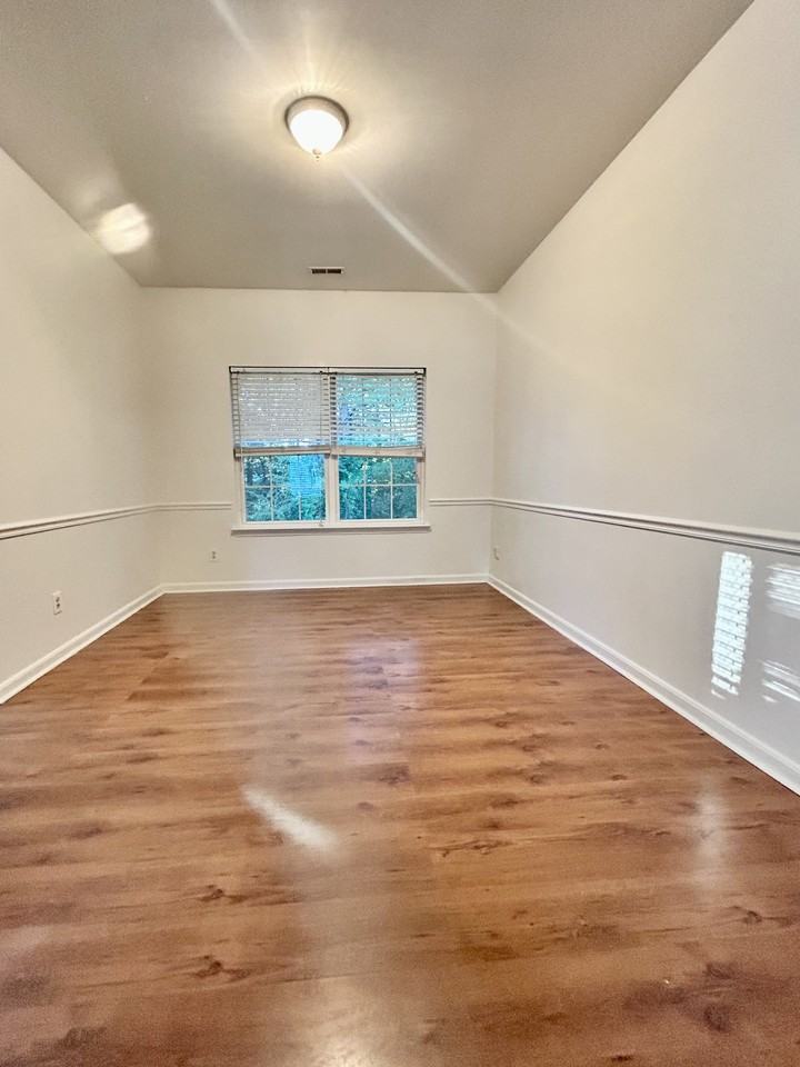 45808 Meadowlark Dr #1 - Photo 4 of 18