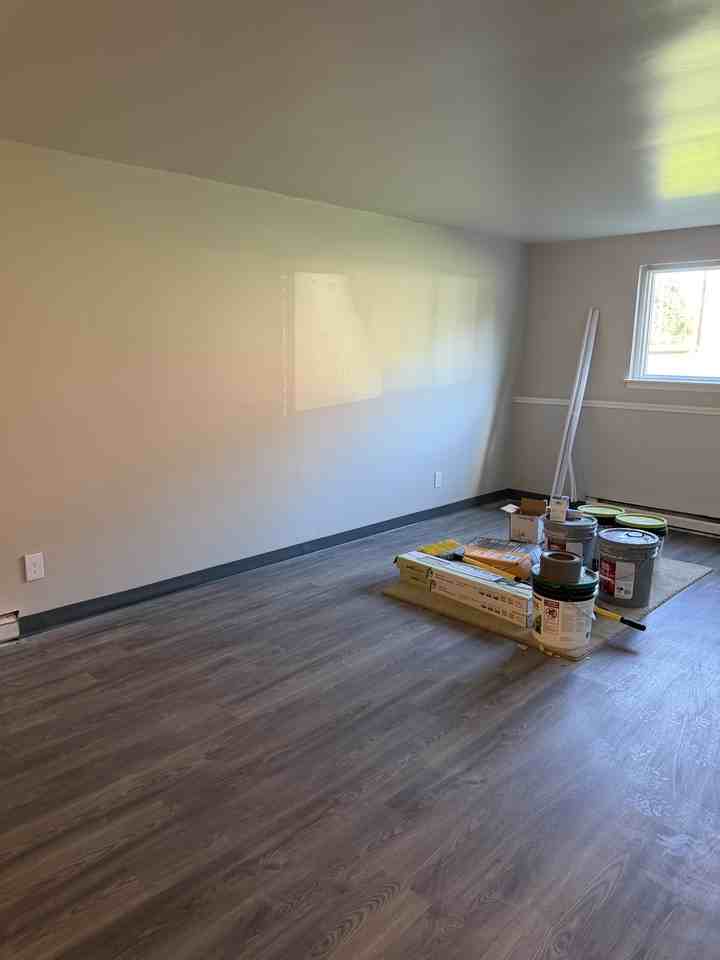 6262 Robinson RoadApt 2 #2 - Photo 4 of 8