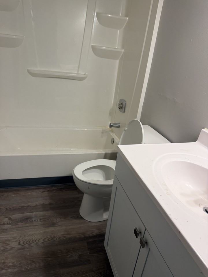 6262 Robinson RoadApt 2 #2 - Photo 5 of 8