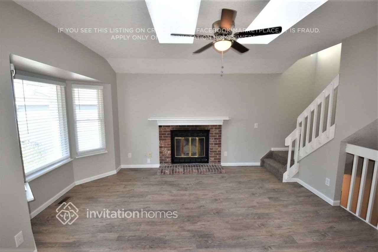 7740 Lindsey Dr - Photo 5 of 21