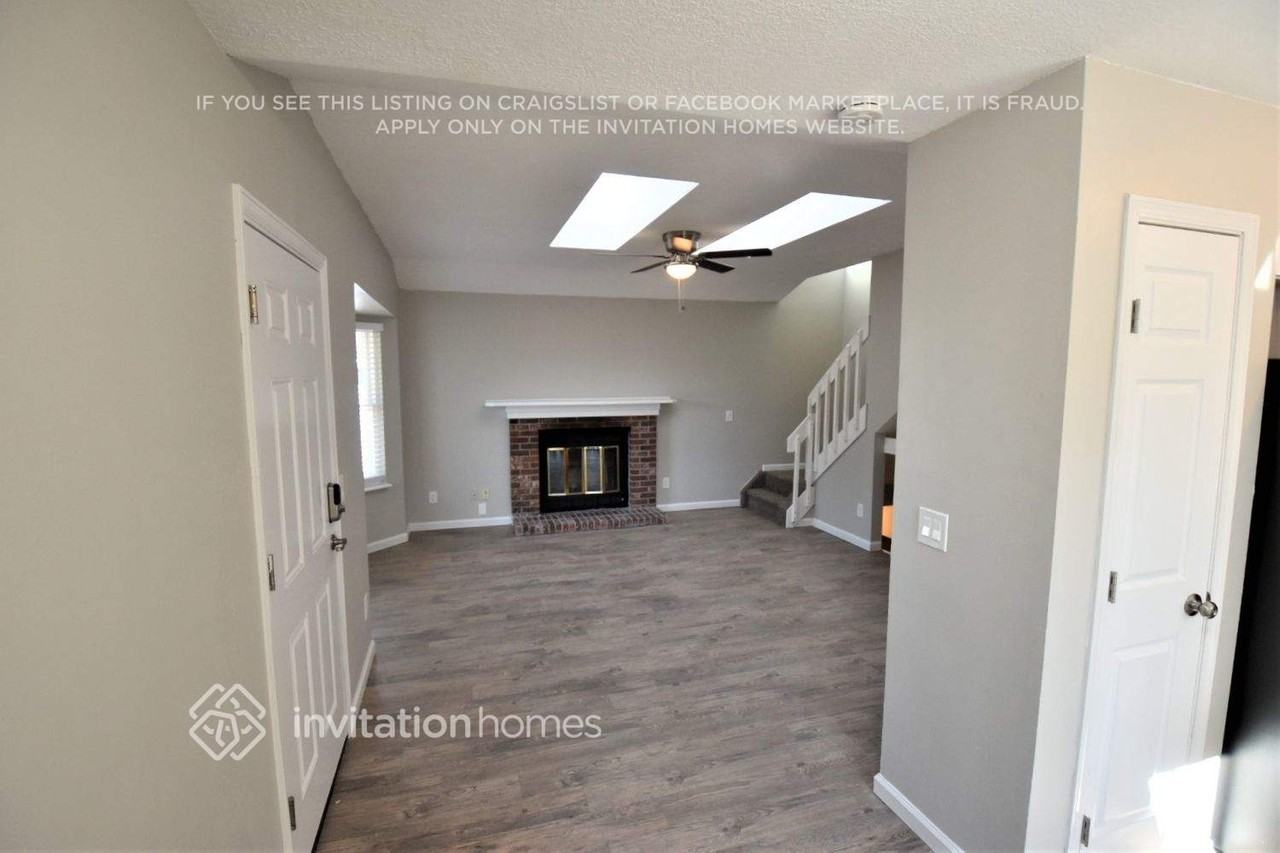 7740 Lindsey Dr - Photo 6 of 21