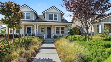 featured image of 859 4th St W