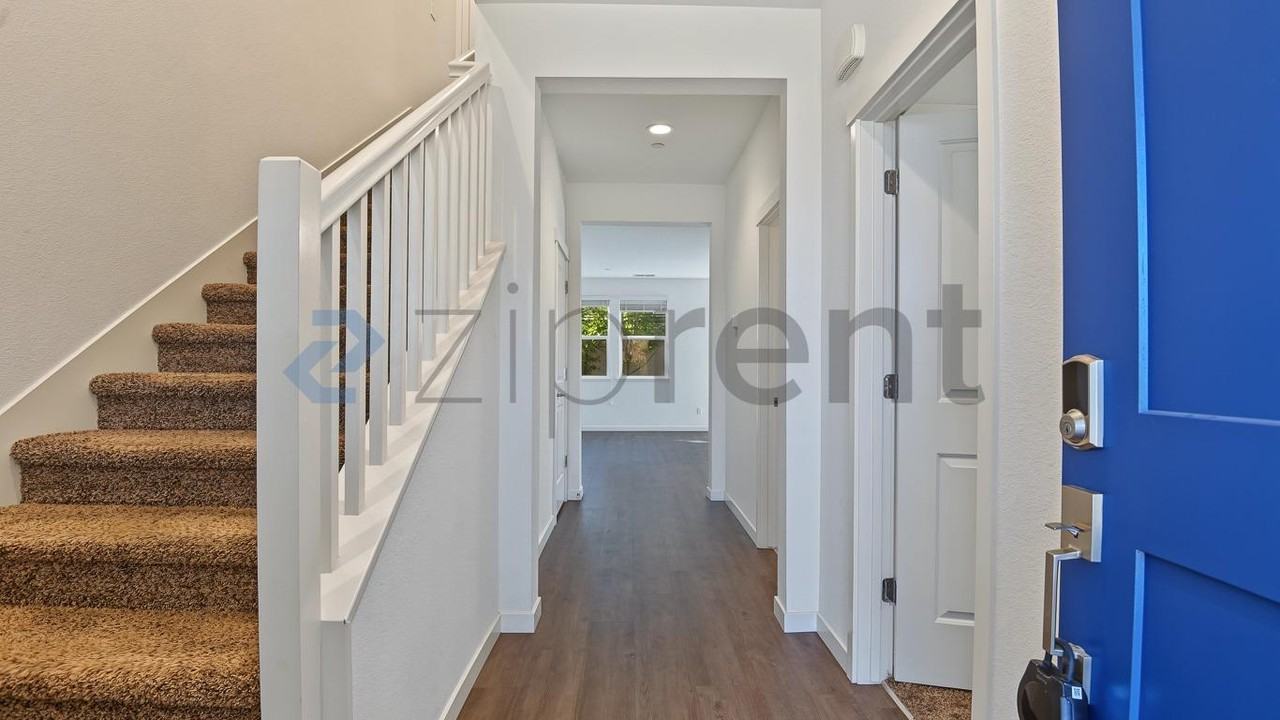 859 4th St W - Photo 4 of 50