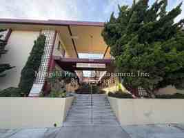 featured image of 832 Hawthorne St
