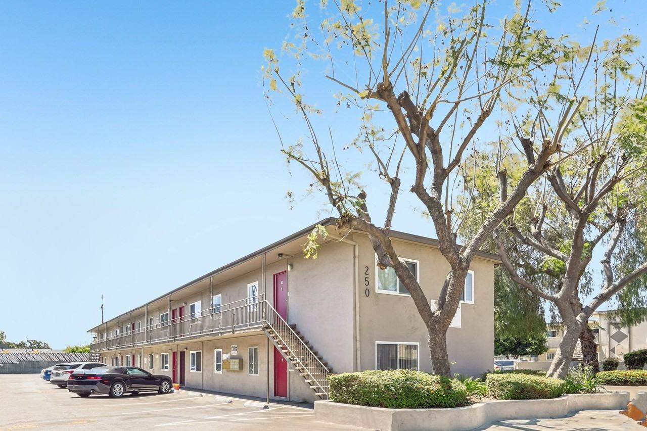 Park Verdugo Apartments - Photo 3 of 28