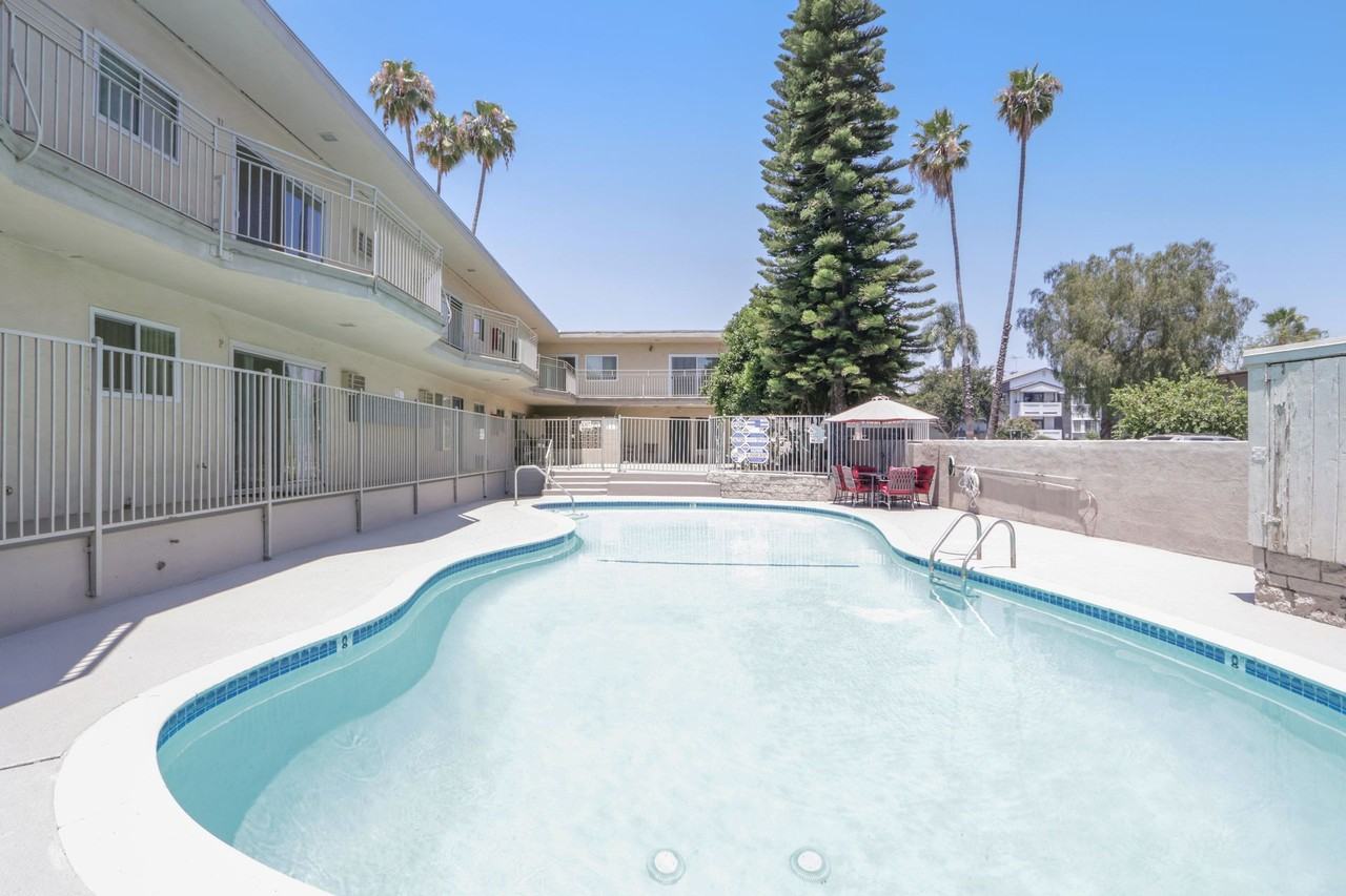 Park Verdugo Apartments - Photo 4 of 28