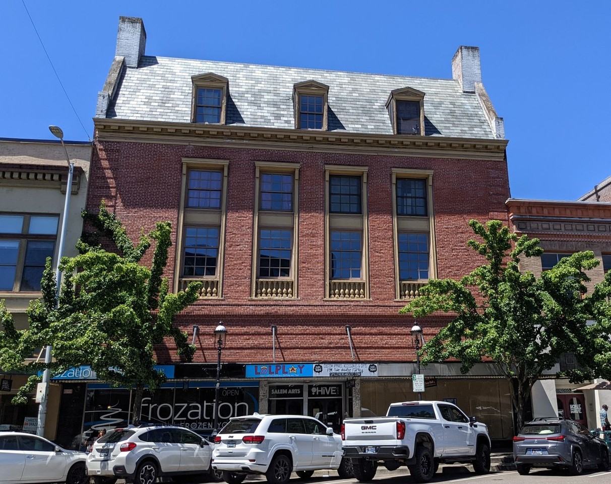 Salem Arts Building - Photo 6 of 38