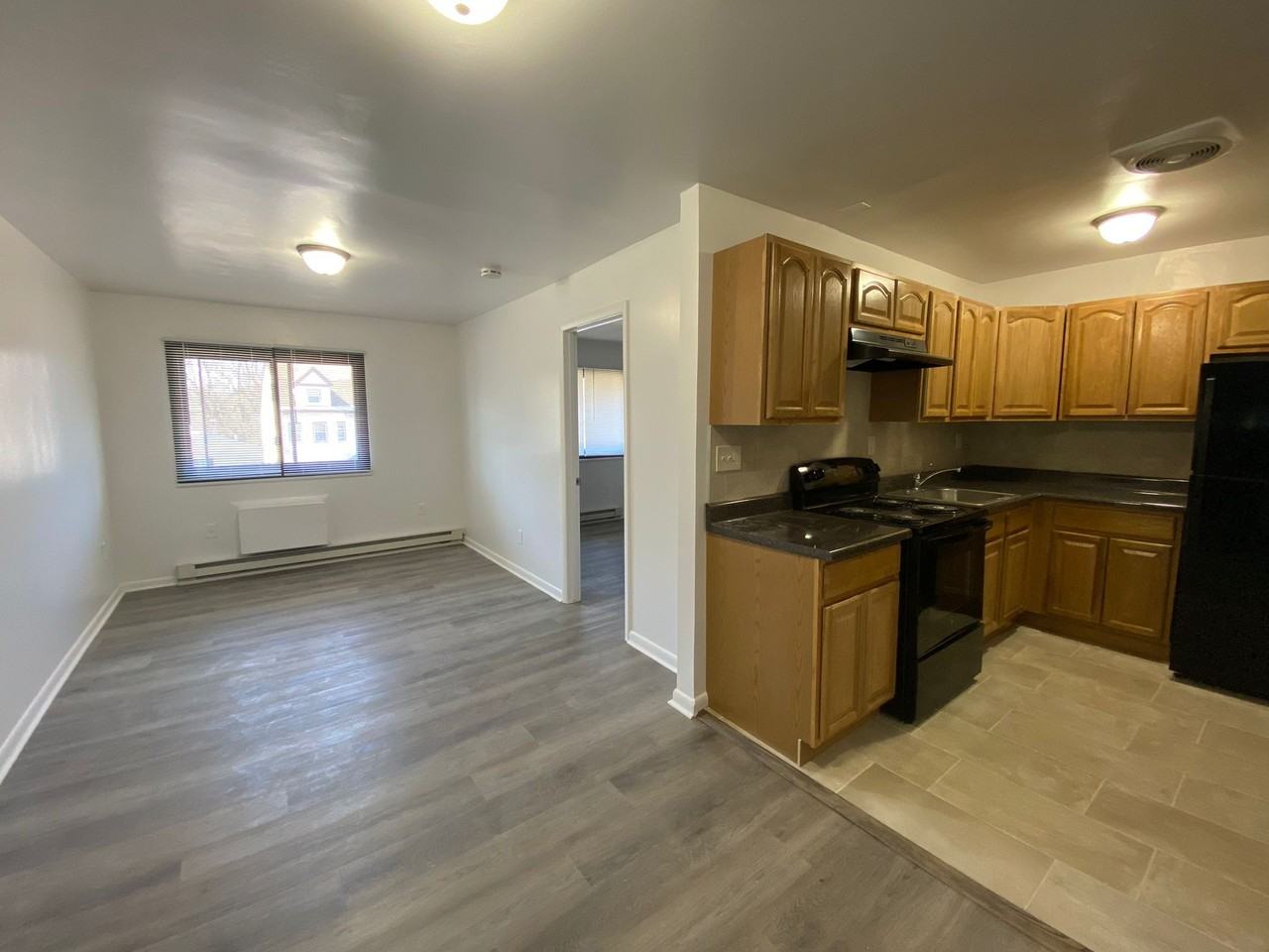 ERP 140 Washington St, LLC - Photo 7 of 12