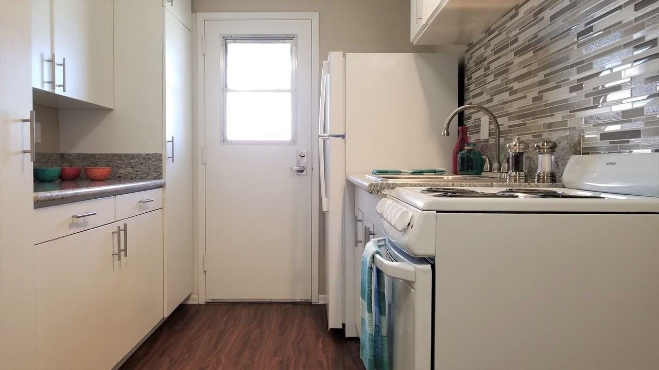 Cypress Senior Apartments - Photo 2 of 8
