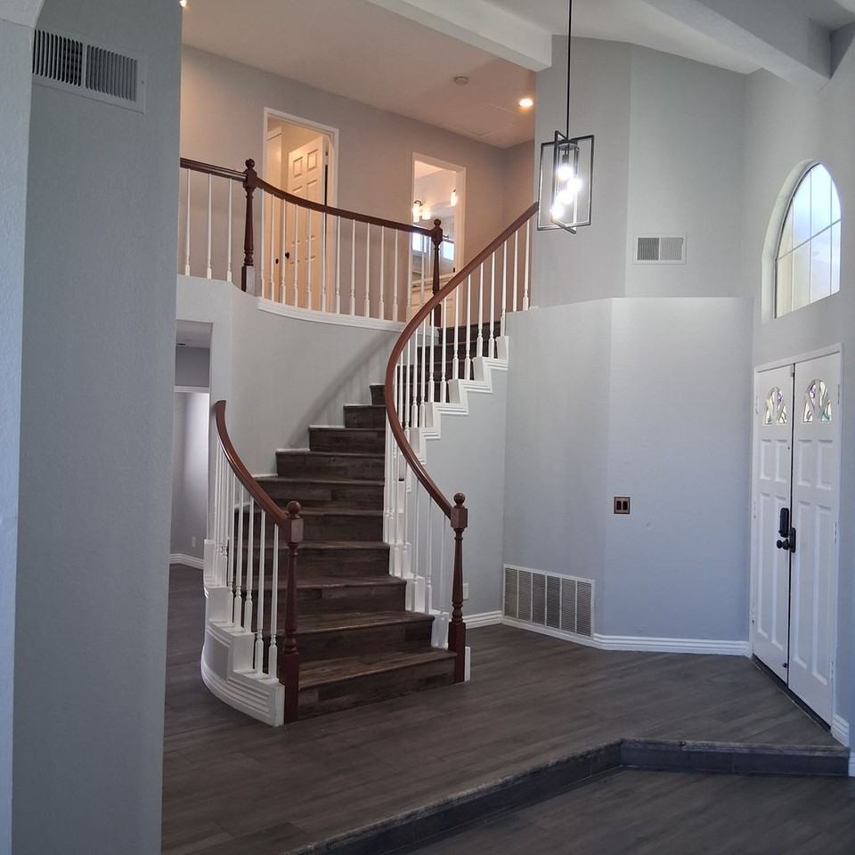 13016 Mew Cir - Photo 5 of 36
