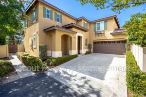 featured image of 27467 Lock Haven Ct