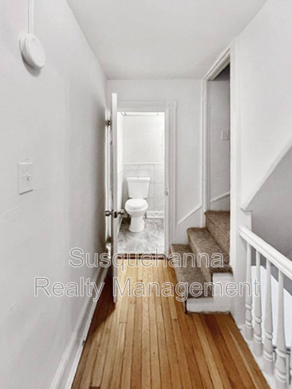 312 E Liberty St - Photo 3 of 15