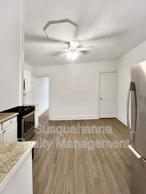 312 E Liberty St - Photo 5 of 15